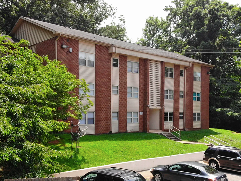 Gardens at Knoxwood Apartments